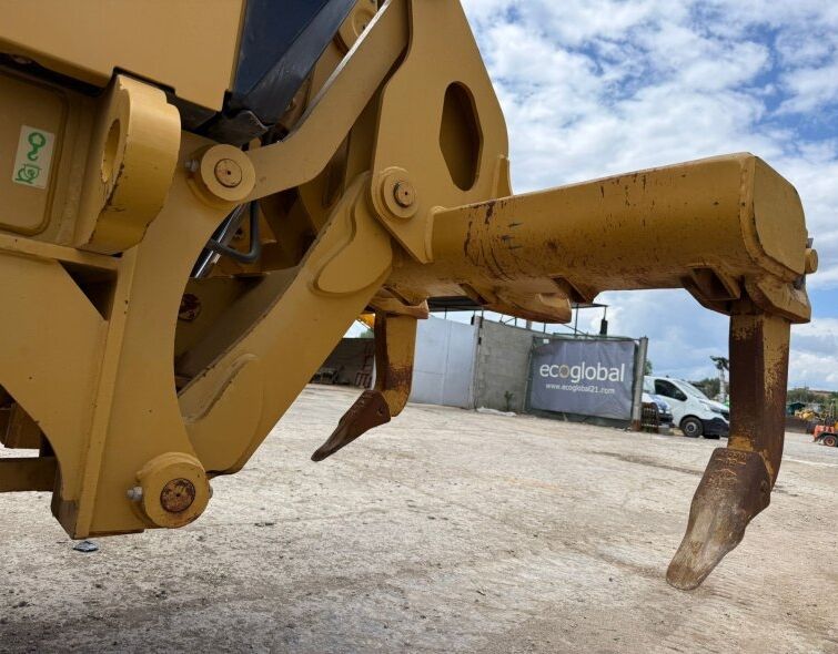 CATERPILLAR  140M3 ***MATRICULADA***